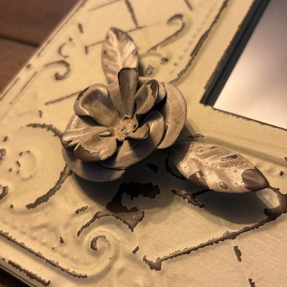 Pottery Barn elegant square